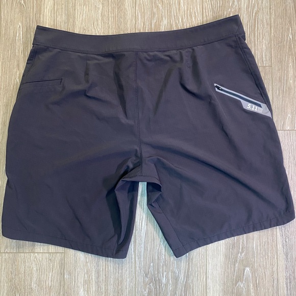 5.11 Tactical Drawstring Board Short - Picture 4 of 8